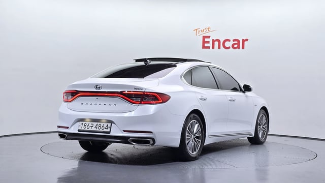 9c80a9575015d70cf2a0cdf14805493a.jpeg