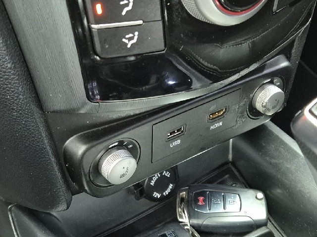 6051000877R16.jpg