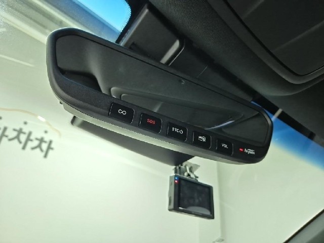 6051001982R16.jpg