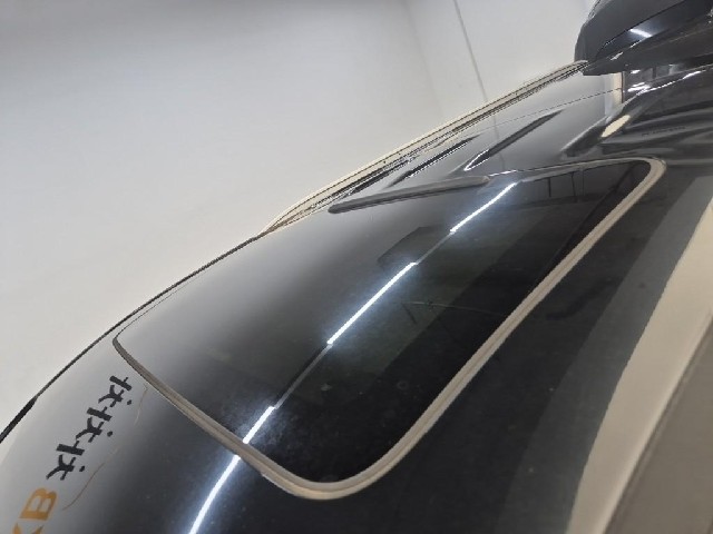 6051500756R13.jpg