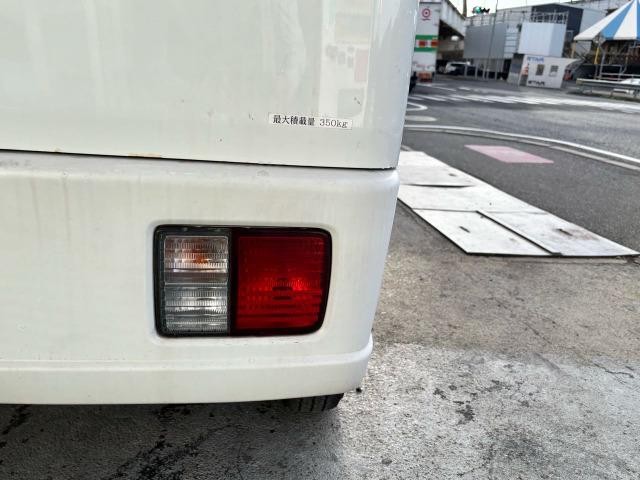 1010194A30260331W00217.jpg