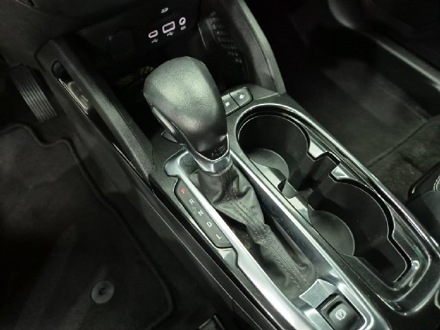 6051001457R8.jpg