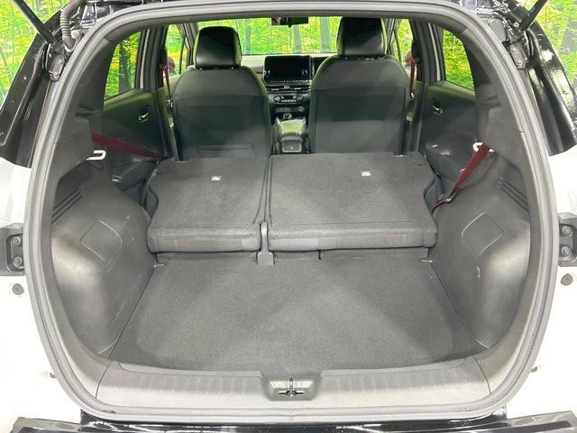 27032272_carP_l_2.jpg