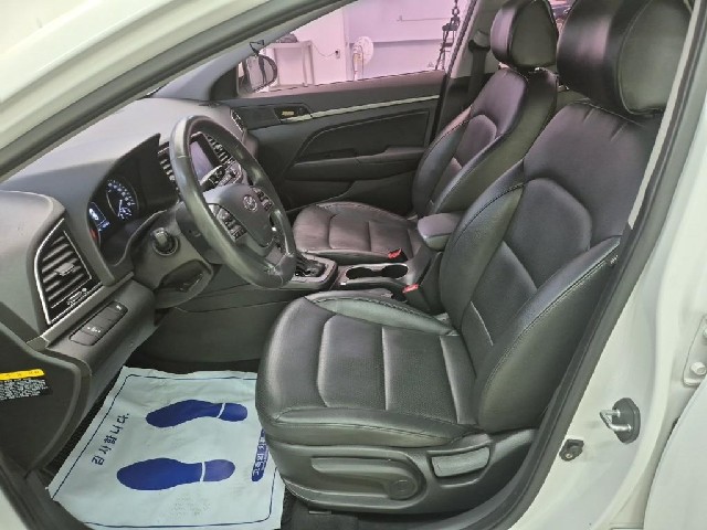 6051500352R11.jpg