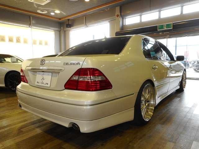 18547318_carP_l_3.jpg
