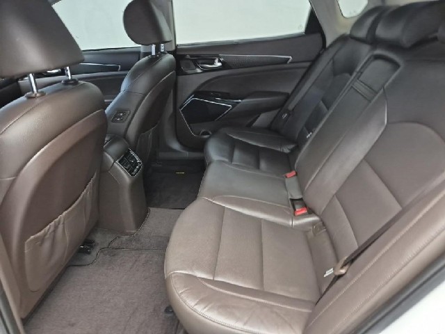 6051501566R12.jpg