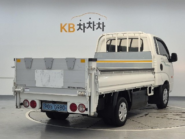 6051501879R3.jpg