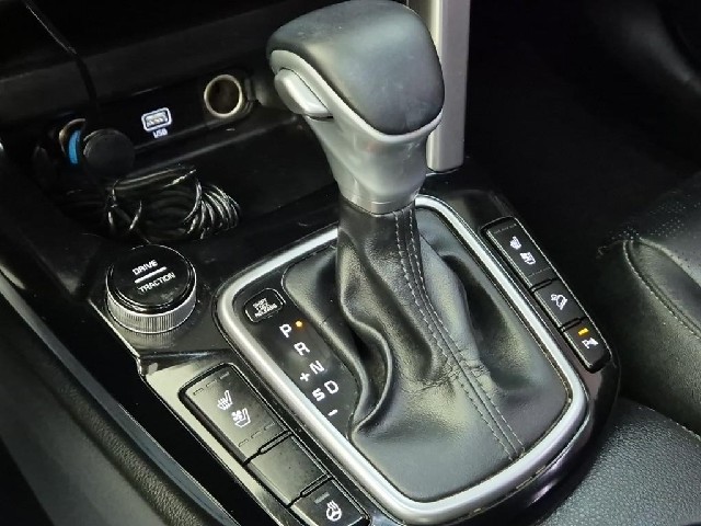 6051501767R8.jpg