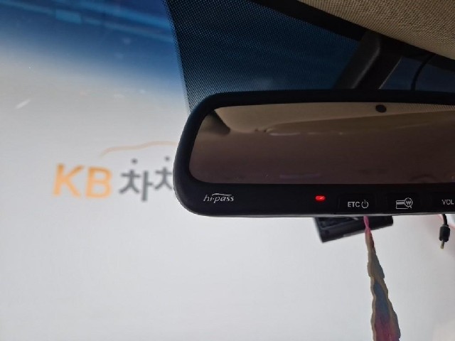 6071001008R16.jpg