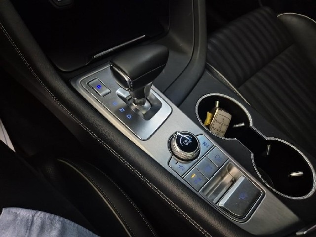 6051002379R8.jpg