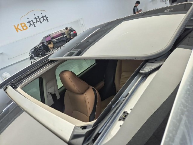 6051501773R13.jpg
