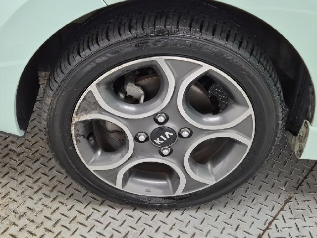 5121002565R18.jpg