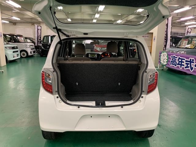 1001849A30261015W00418.jpg
