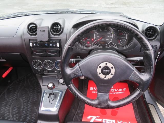 0500021A30260829W00105.jpg