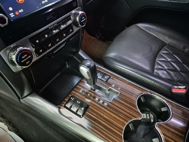 6051501609R8.jpg