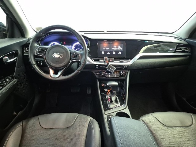 6051501466R7.jpg