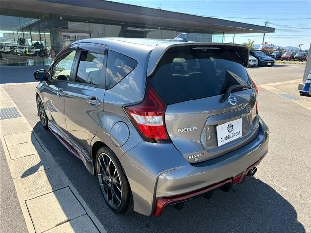 4438ce87f8a7fbbfb899d72329e20fd9.jpg