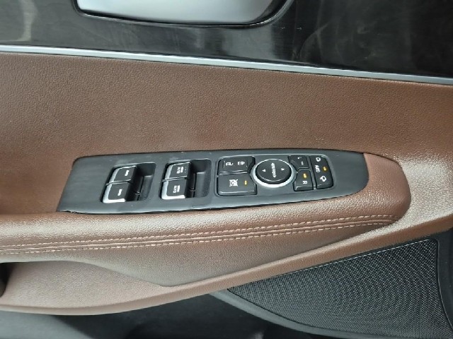 6041500753R17.jpg