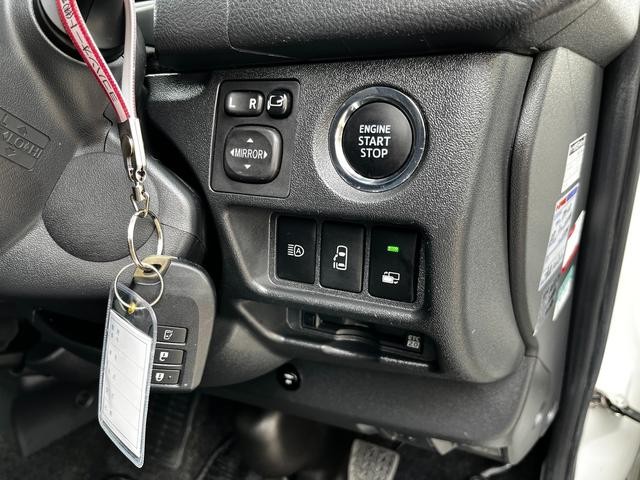0500199A20260820W00210.jpg