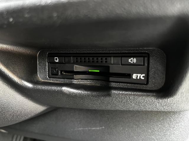 0500199A30260830W00118.jpg