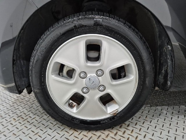 6081000561R19.jpg