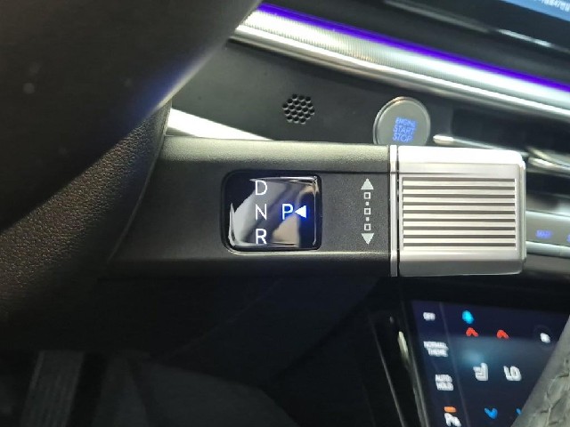 6081500103R8.jpg