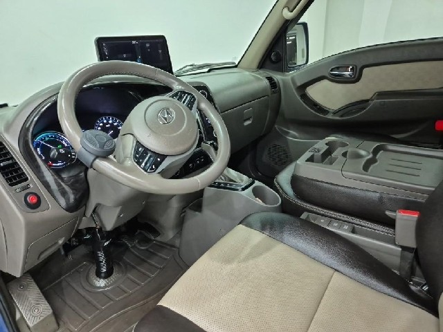 6051002566R6.jpg