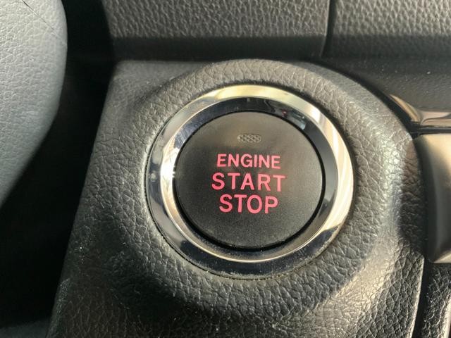 0504839A30251208W00219.jpg