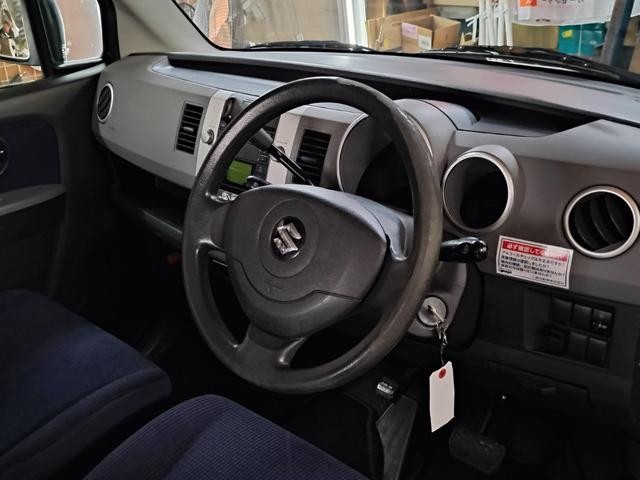 0505345A30260830W00115.jpg