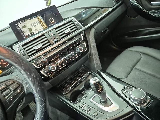 6081000136R10.jpg