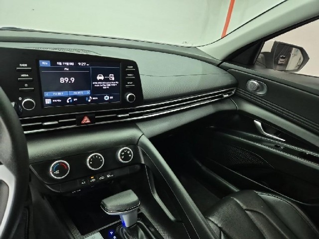 6051000762R10.jpg