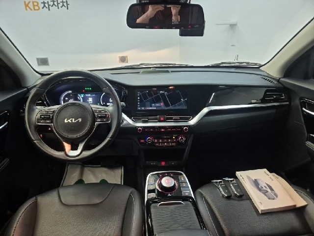 6081500386R7.jpg