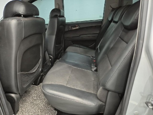 6061000271R12.jpg