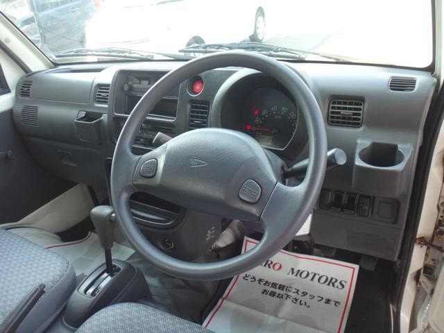 0509025A30260823W00202.jpg