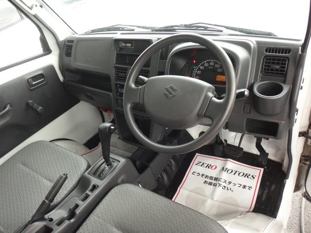 0509025A30260827W00102.jpg