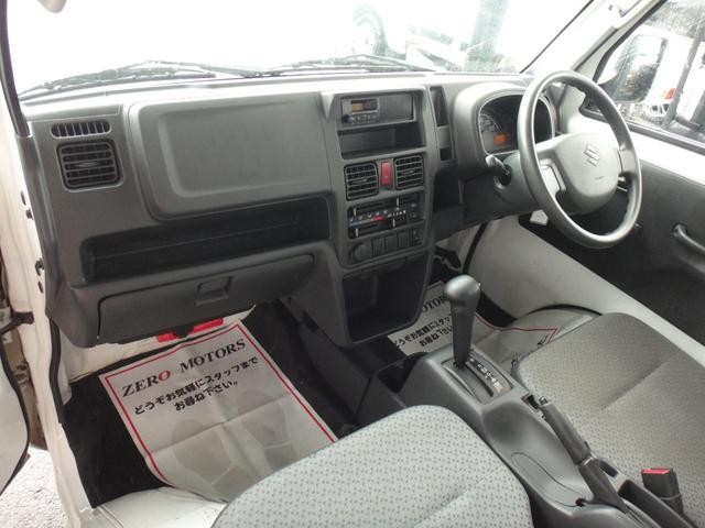 0509025A30260827W00104.jpg