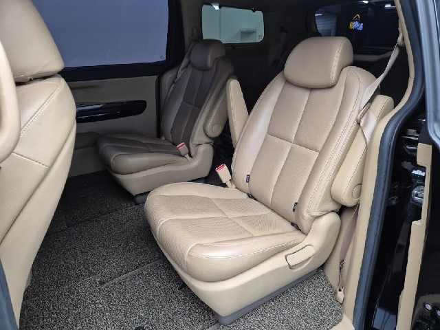 6051501828R12.jpg