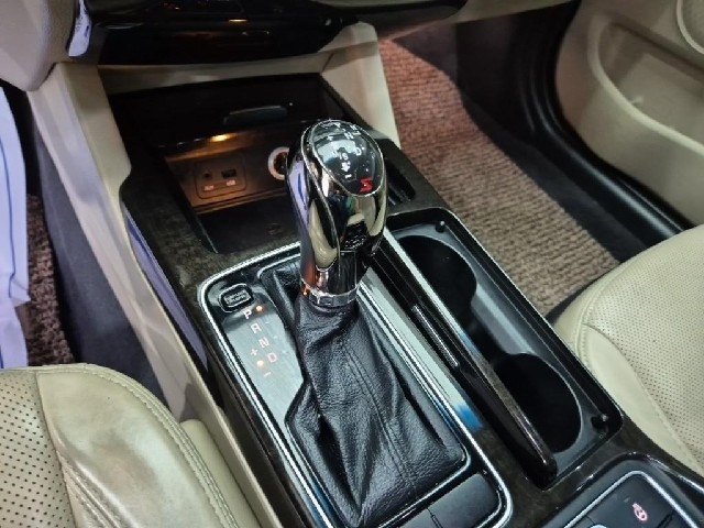 6051001318R8.jpg
