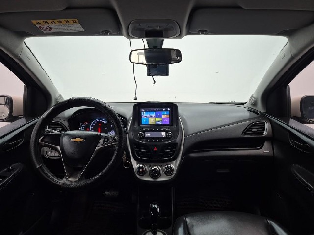 6081000243R7.jpg