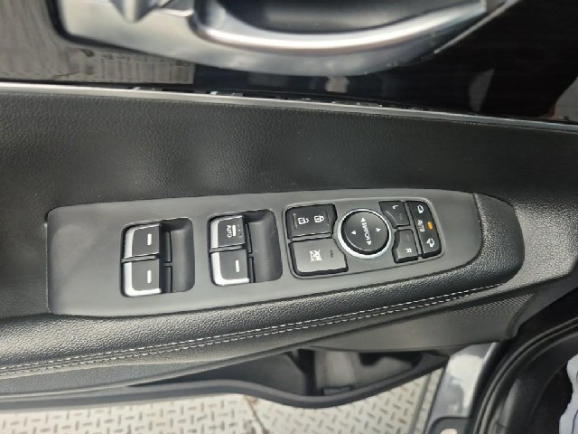 6081500635R18.jpg