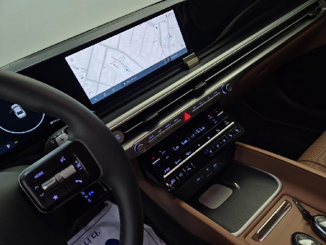 6081500619R10.jpg