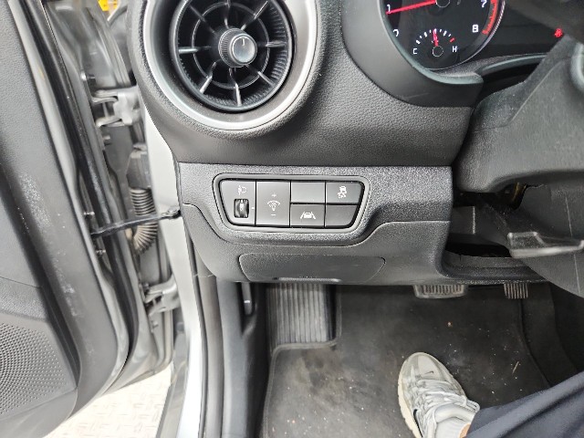 lotterental_155839749_y0hY7_1.jpg