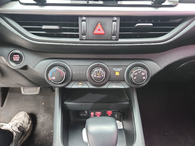 lotterental_155839932_7l9RX_5.jpg