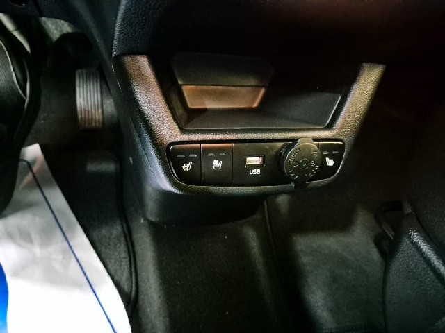6081500482R15.jpg