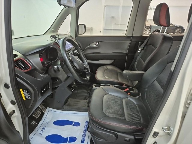 6081500679R11.jpg