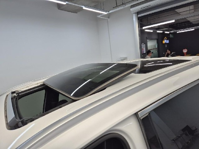 6071501858R13.jpg
