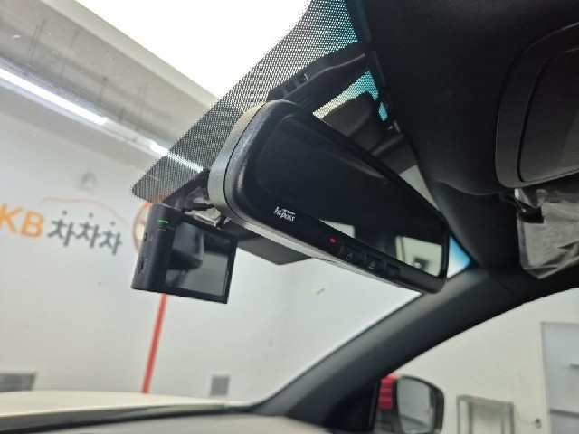 6071001565R17.jpg