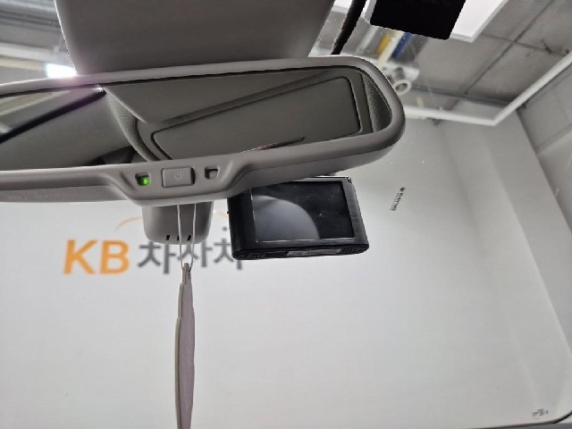 6081001923R18.jpg