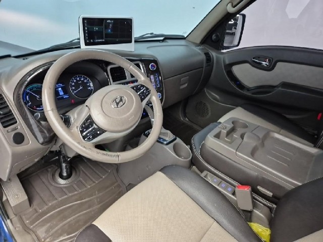 6081501683R6.jpg