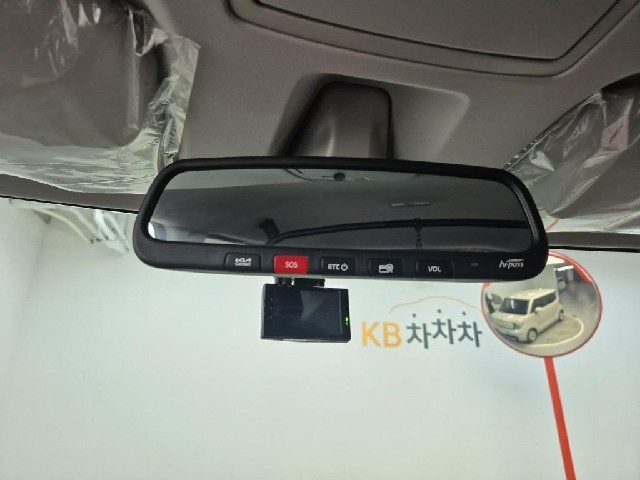 6081500644R14.jpg